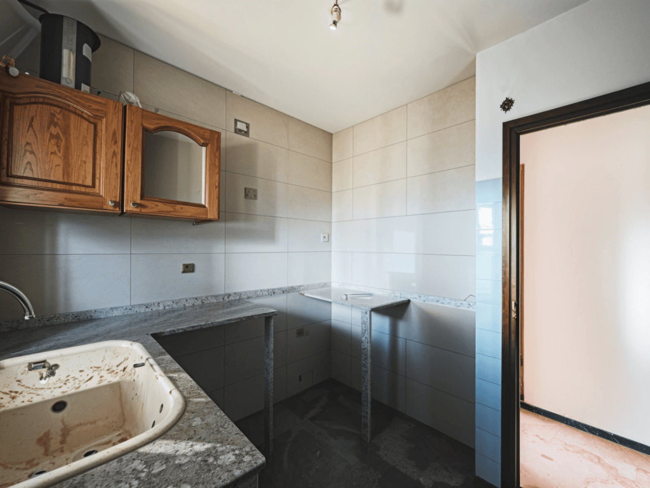 Vente de villa à réformer avec 2 chambres à Moraira, Alicante