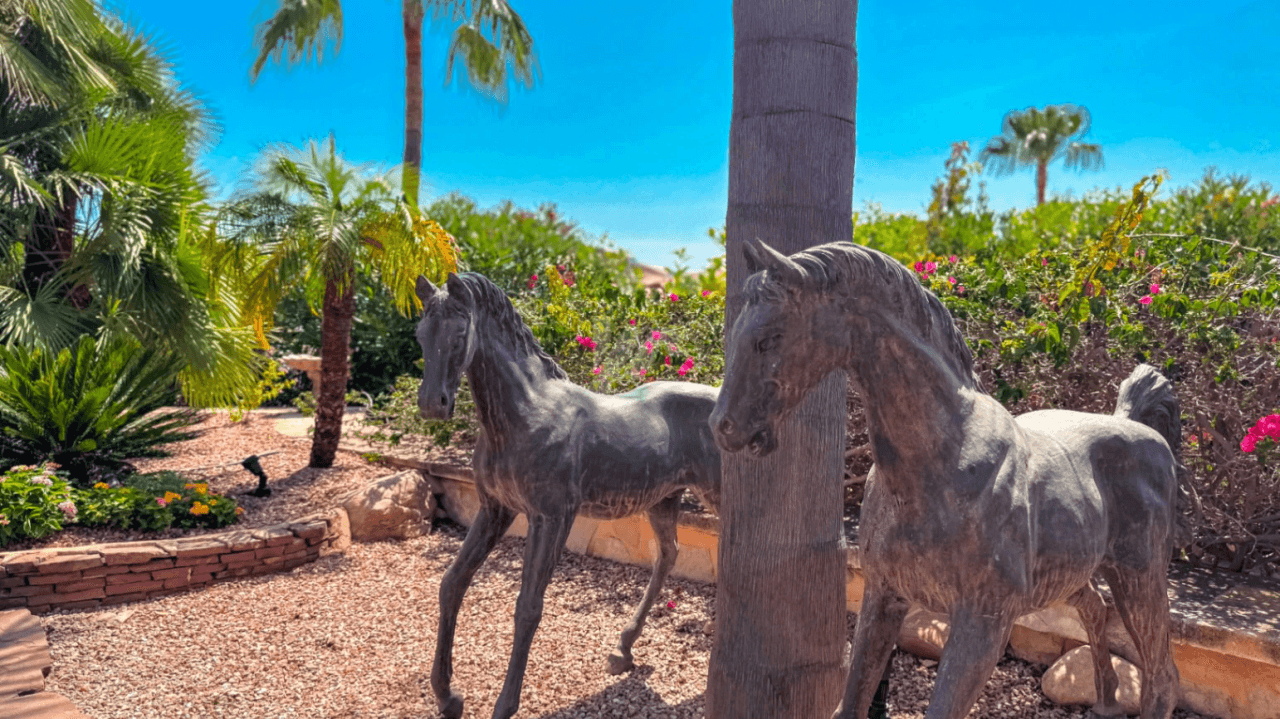 Villa de lujo en venta en Moraira con vistas al mar.