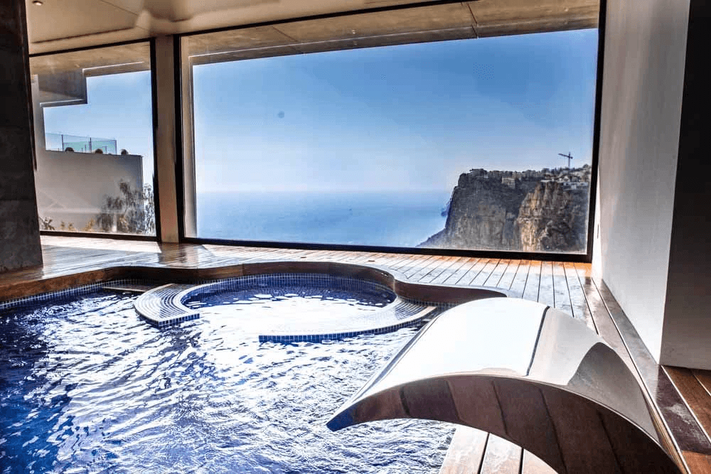 Cumbre del Sol penthouse moderne de luxe avec vue sur les falaises et la mer