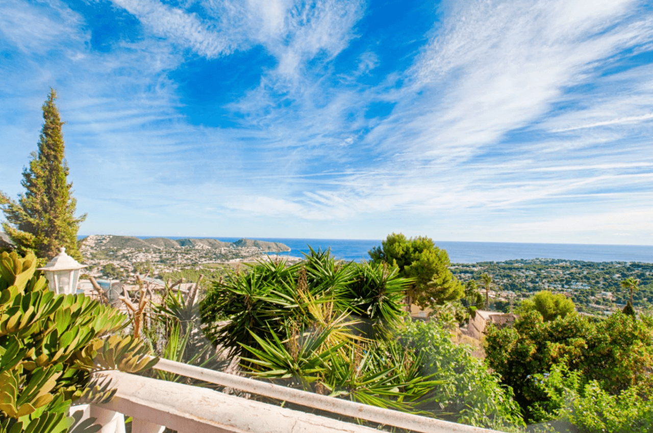 C’est probablement l’une des plus belles vues sur la mer de Moraira.