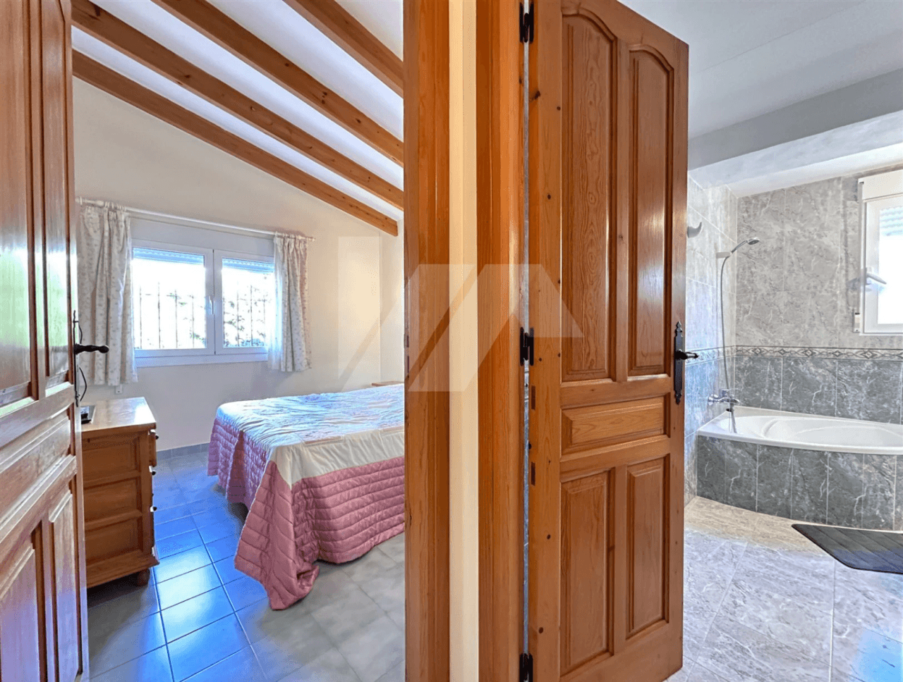 Villa à vendre à Benissa, à distance de marche de la plage de Baladrar.