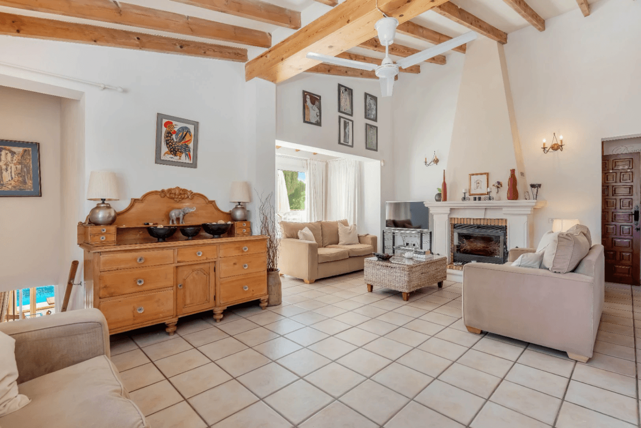 Villa à vendre à Moraira avec 4 chambres et piscine privée