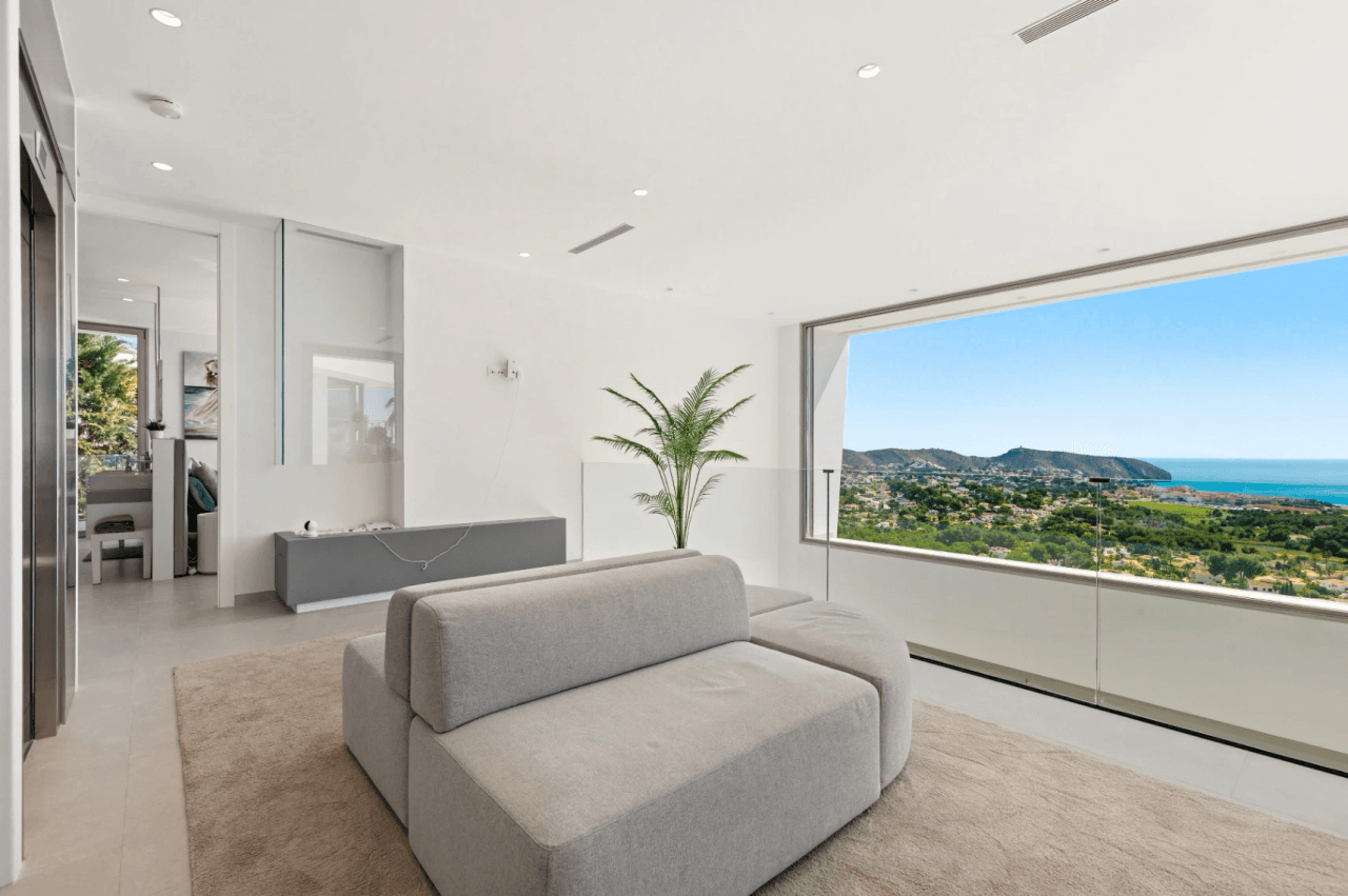 Villa de luxe exceptionnelle à Moraira – Où le design, la technologie et la vue sur la mer se rencontrent