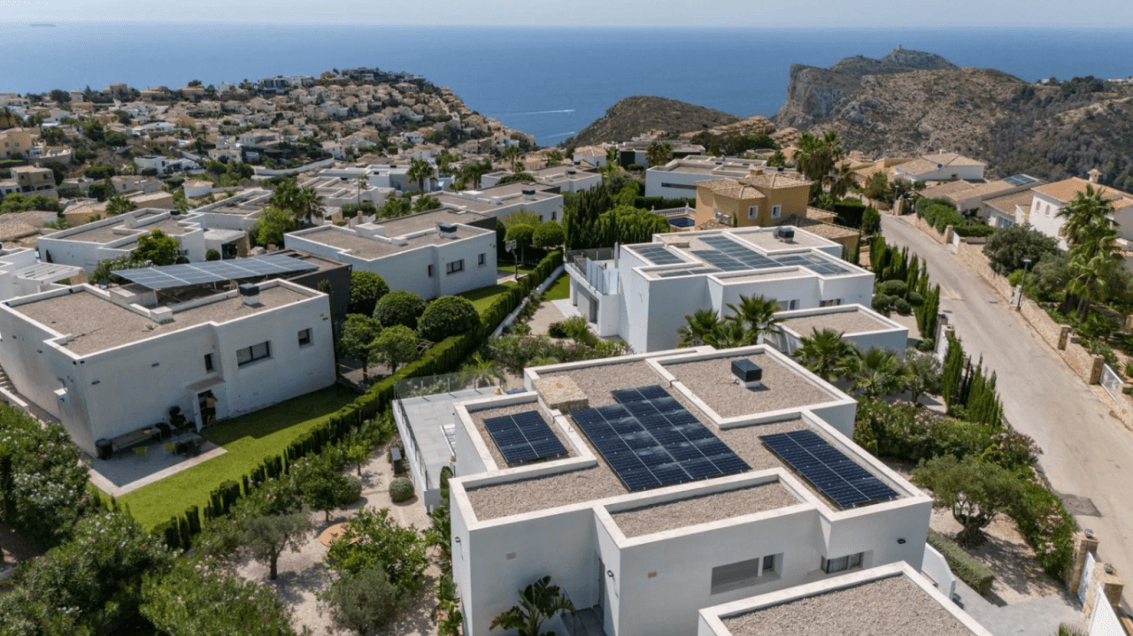 Villa moderne Cumbre del Sol avec vue sur la mer