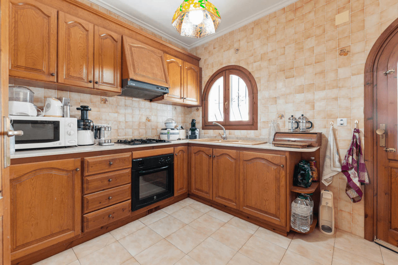 Villa avec un grand terrain à vendre à Moraira