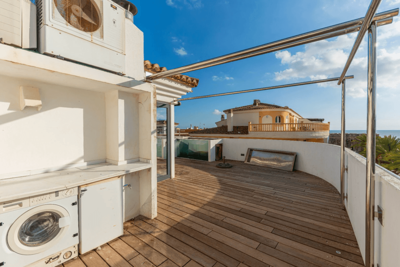 Appartement à vendre au centre de Moraira, 3 chambres.