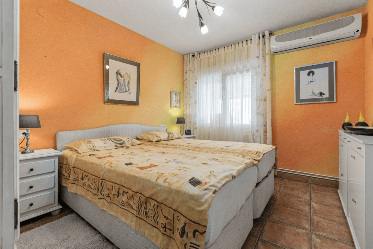 Villa à vendre avec 4 chambres à Benimeit, Moraira.