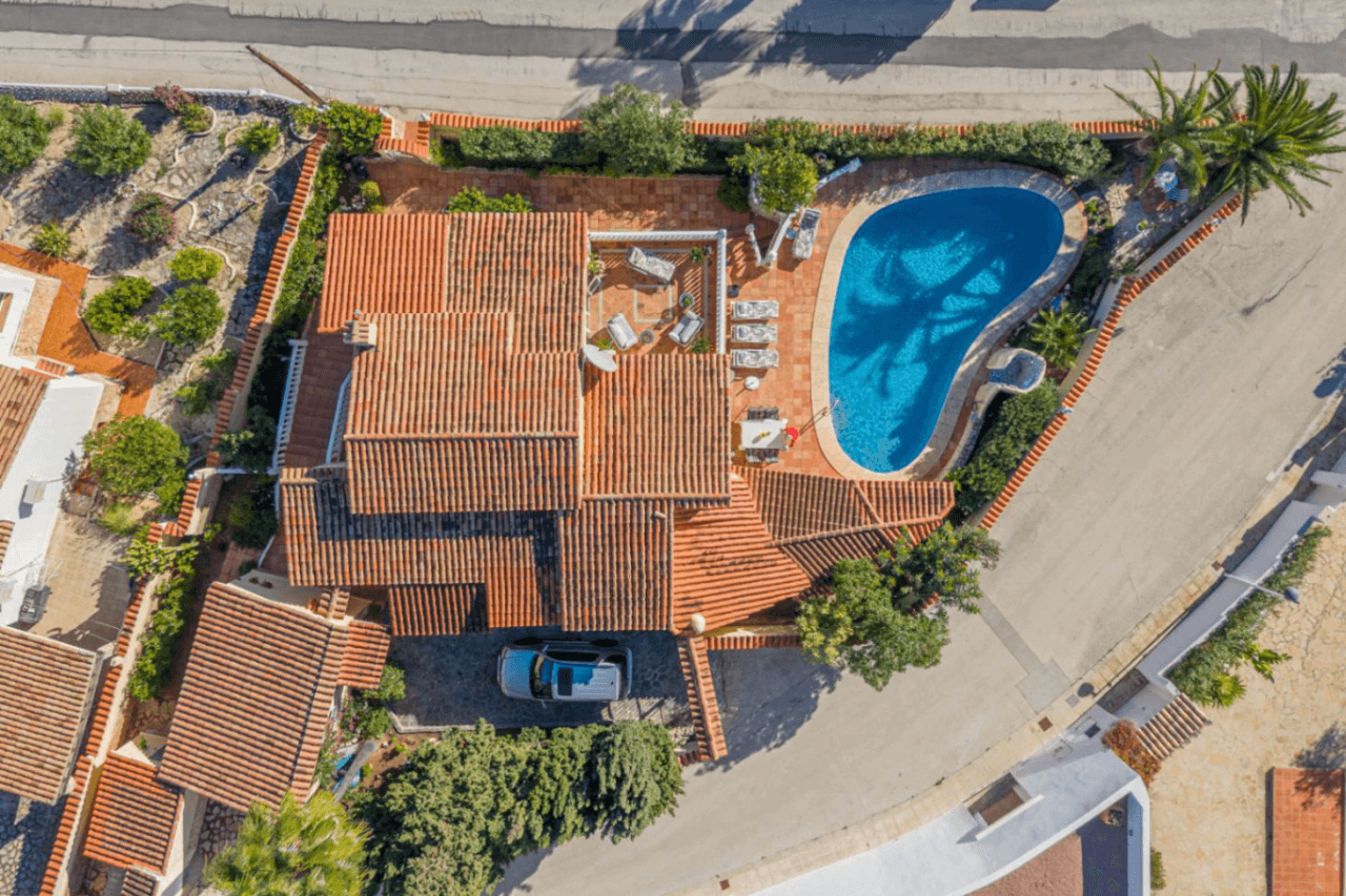 Villa à vendre avec 4 chambres à Benimeit, Moraira.