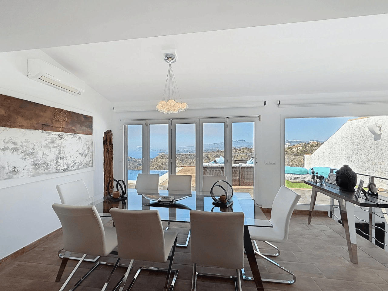 Cumbre del Sol, villa de luxe avec vues panoramiques sur la mer à Magnolias