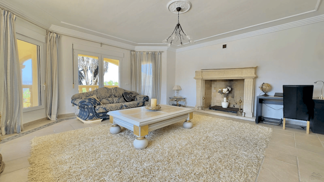 Magnifique villa de luxe à vendre à Javea avec vue sur la mer et le Montgó.