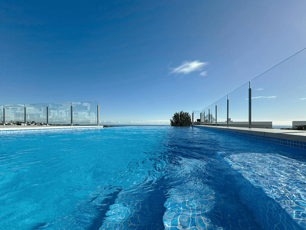 Villa moderne Cumbre del Sol avec vue sur la mer