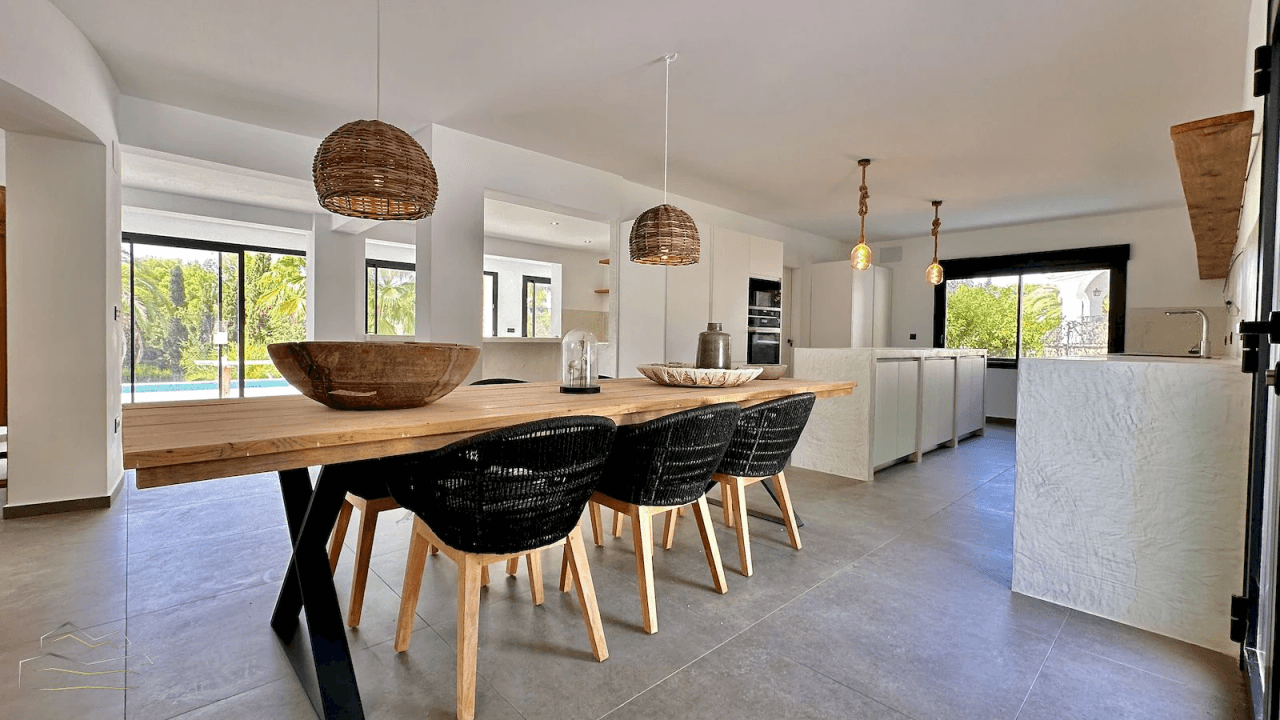 Villa entièrement rénovée à vendre à El Portet de Moraira - Costa Blanca