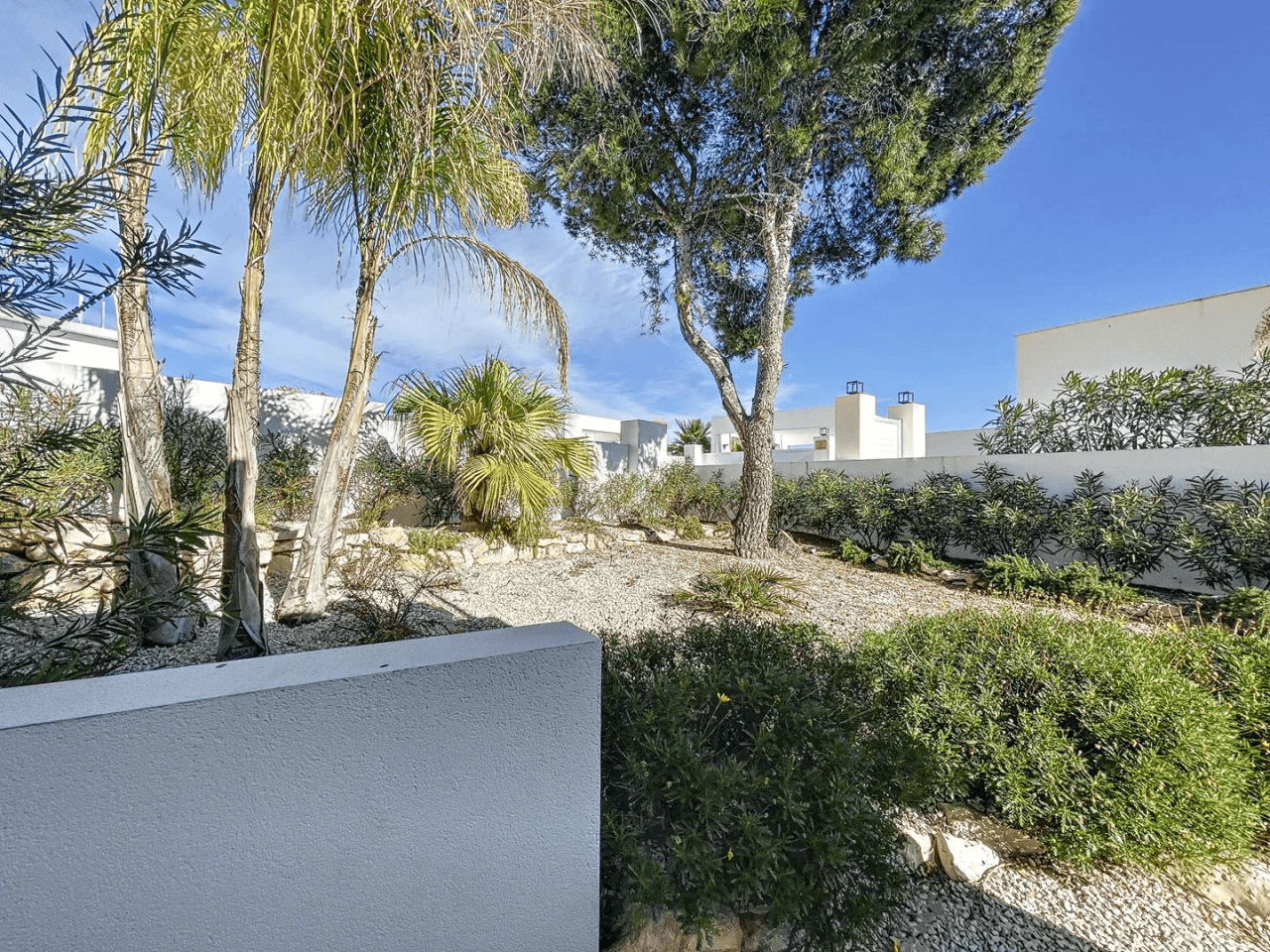 Villa moderne avec vue sur la mer et piscine privée