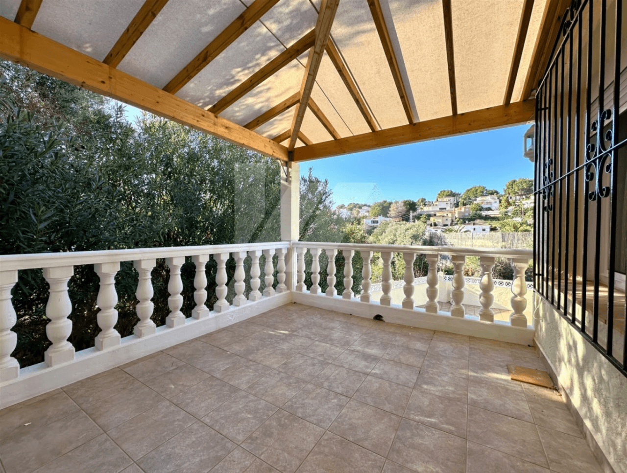 Villa à vendre à Benissa, à distance de marche de la plage de Baladrar.