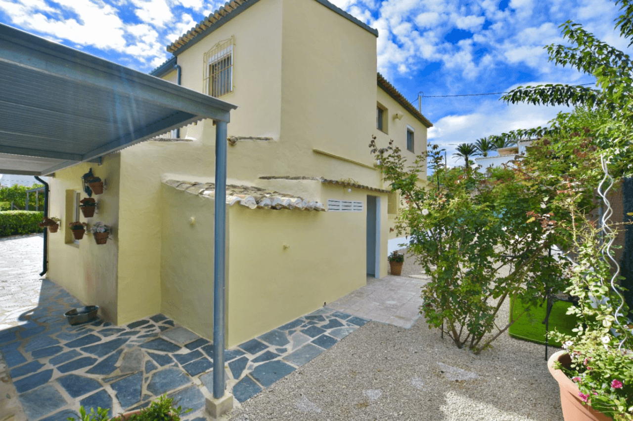 Villa à vendre avec vue sur la mer à Javea Costa Blanca