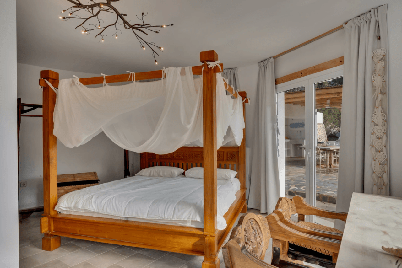 Belle villa spacieuse avec vue sur la mer à vendre à Benimeit, Moraira