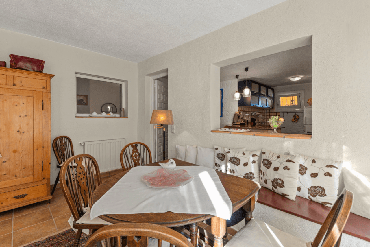 Villa à vendre avec 4 chambres à Benimeit, Moraira.