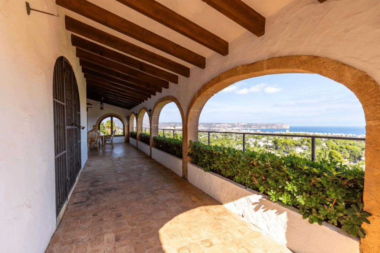 Vente exclusive avec vue sur la mer et le Montgó à El Tosalet, Jávea