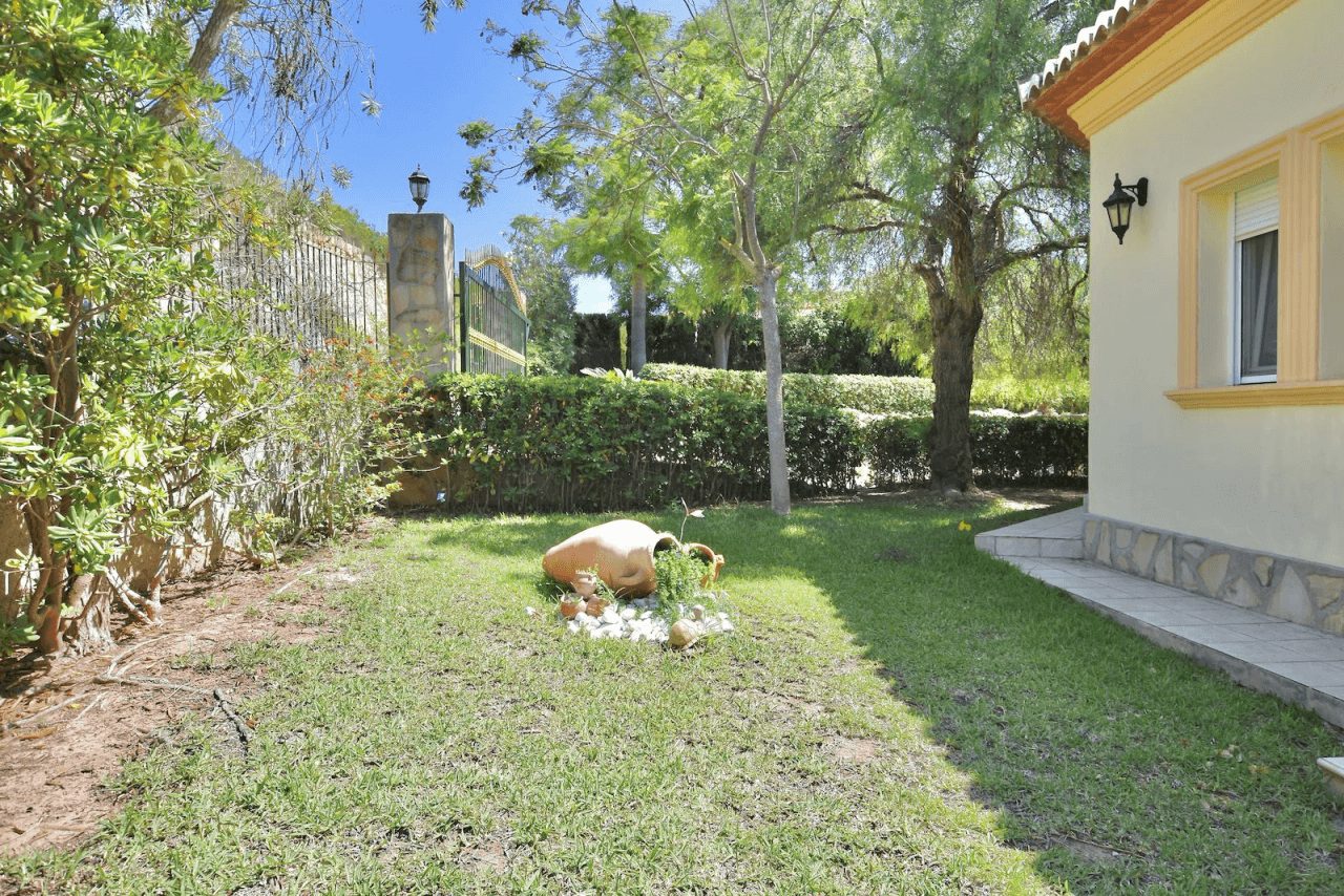 Magnifique villa de luxe à vendre à Javea avec vue sur la mer et le Montgó.