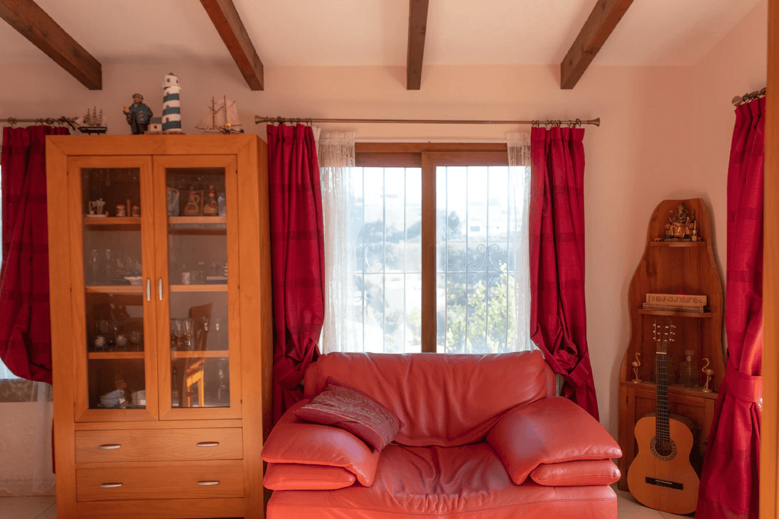Cumbre del Sol : villa méditerranéenne avec piscine et vue sur la mer