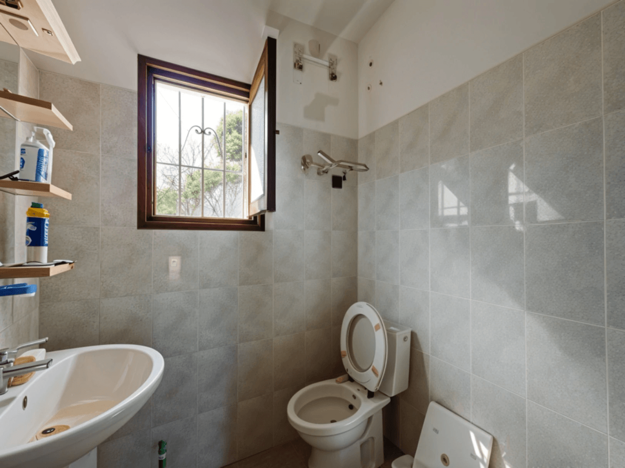 Vente de villa à réformer avec 2 chambres à Moraira, Alicante