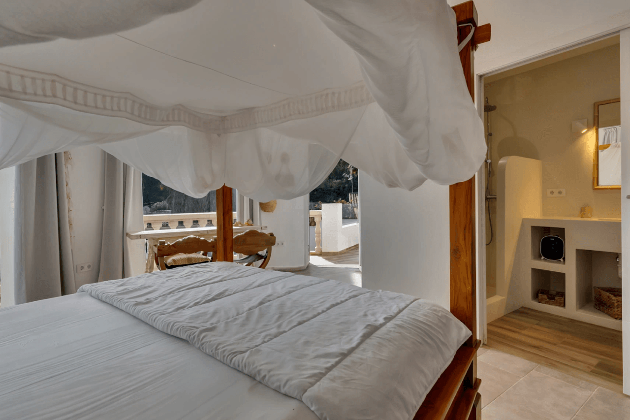 Belle villa spacieuse avec vue sur la mer à vendre à Benimeit, Moraira