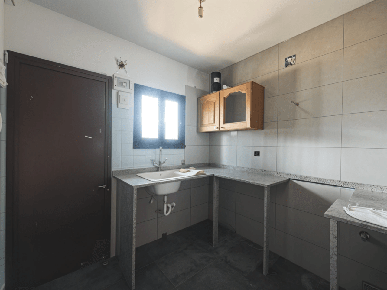 Vente de villa à réformer avec 2 chambres à Moraira, Alicante