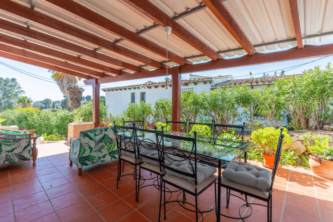 Villa à vendre à Moraira avec 4 chambres et piscine privée