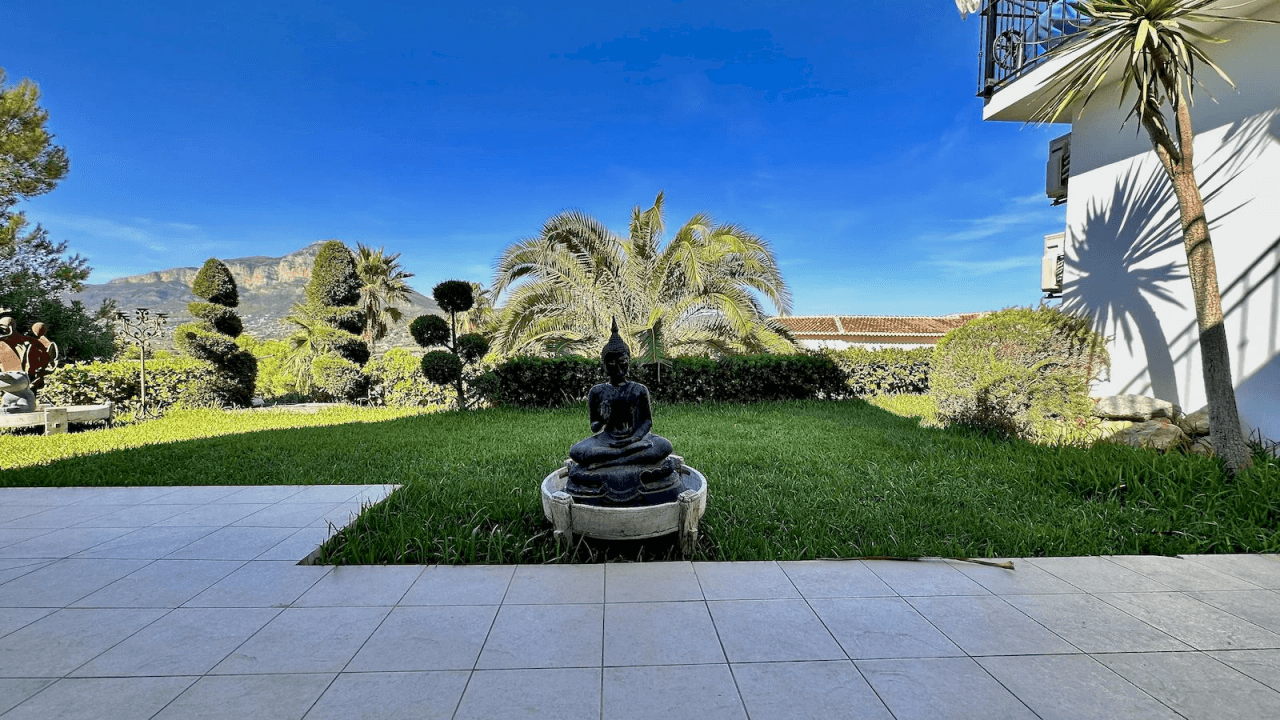 Excellente villa à vendre avec vue sur la mer à Piver - Javea