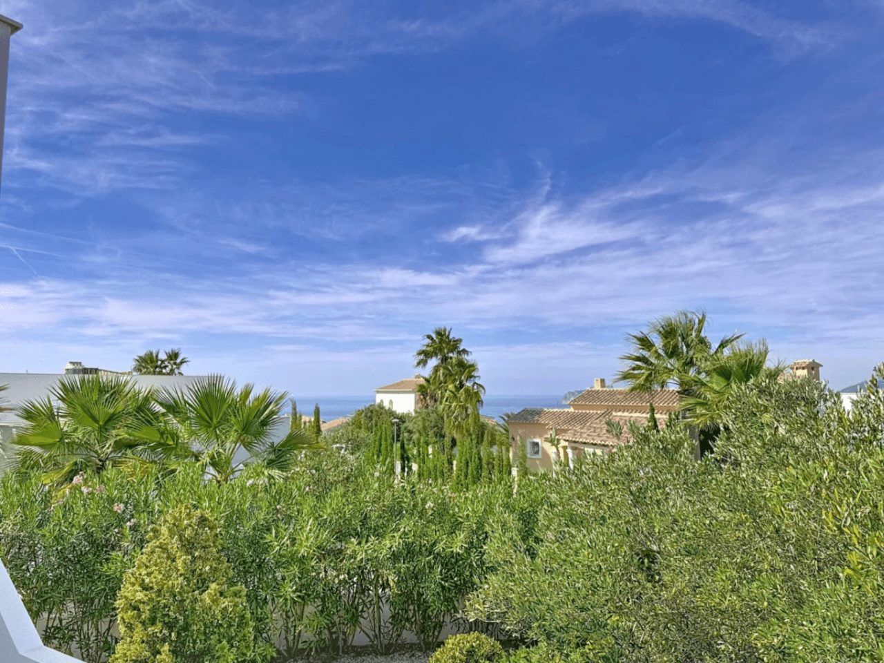Villa moderne Cumbre del Sol avec vue sur la mer