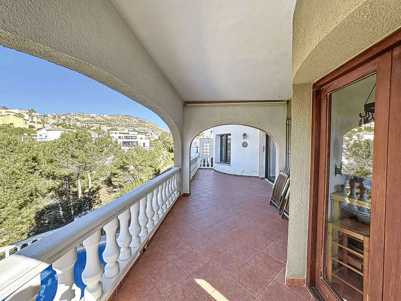 Villa Cumbre del Sol avec vue sur la mer et piscine privée