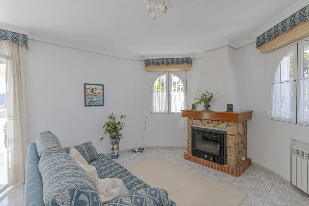 Chalet à vendre à Fustera Benissa, 3 chambres, 2 salles de bain