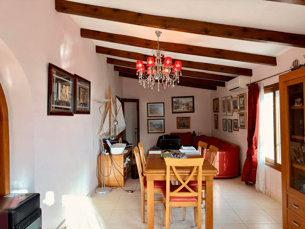 Cumbre del Sol : villa méditerranéenne avec piscine et vue sur la mer