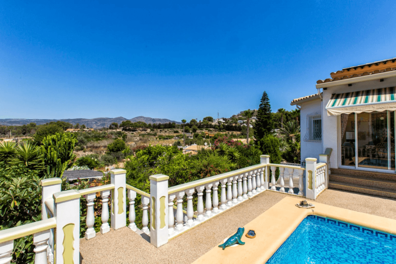 Villa tranquille avec vue sur la montagne à vendre à Calpe