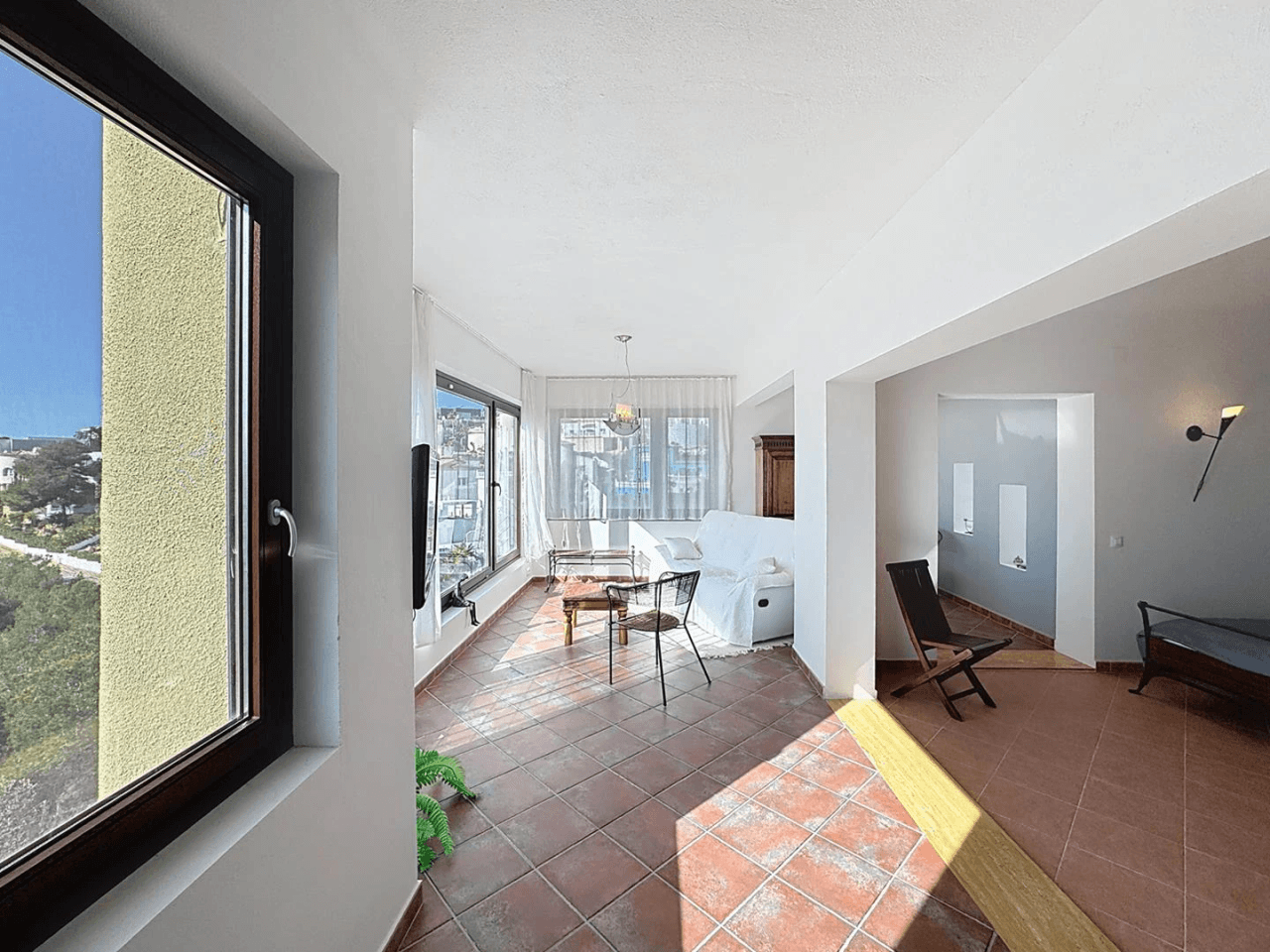 Villa Cumbre del Sol avec vue sur la mer et piscine privée