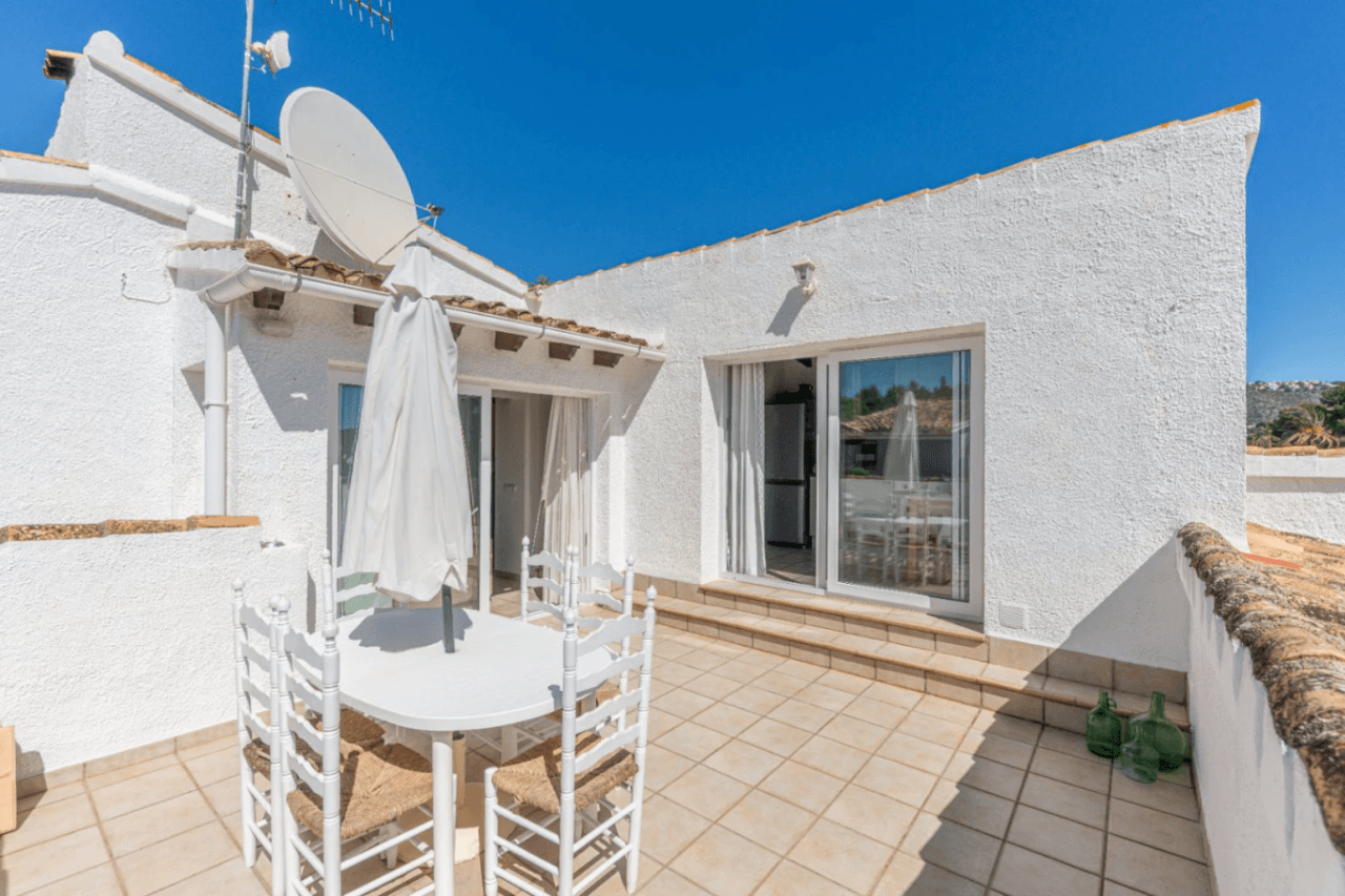Villa à vendre à Moraira avec 4 chambres et piscine privée