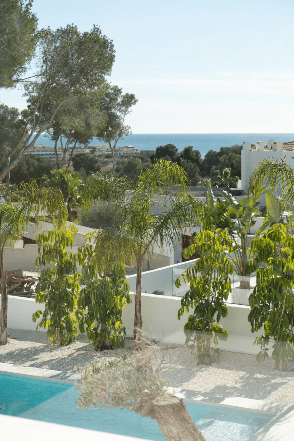 Villa llave en mano con vistas al mar y garaje para 4 coches en Moraira