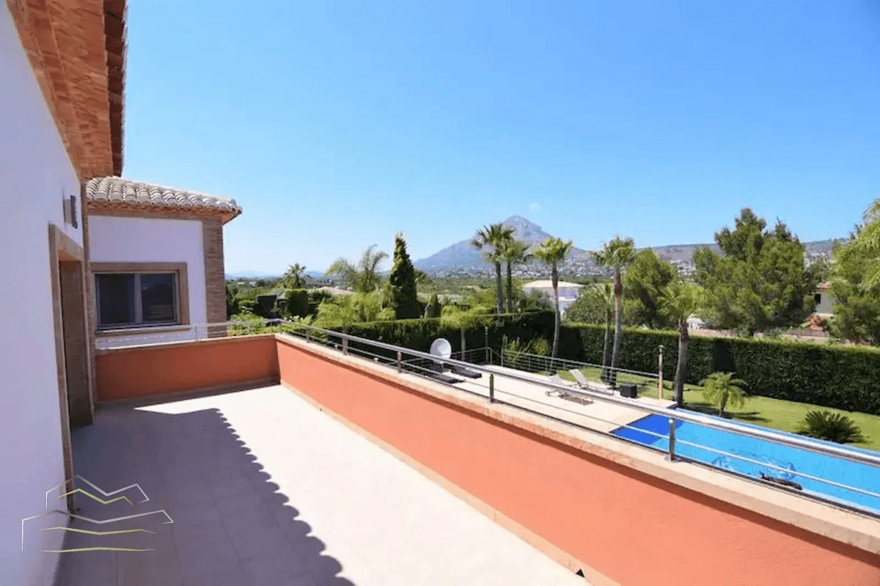 Villa de Lujo a la venta en urbanizacion Puerta Fenicia - Javea