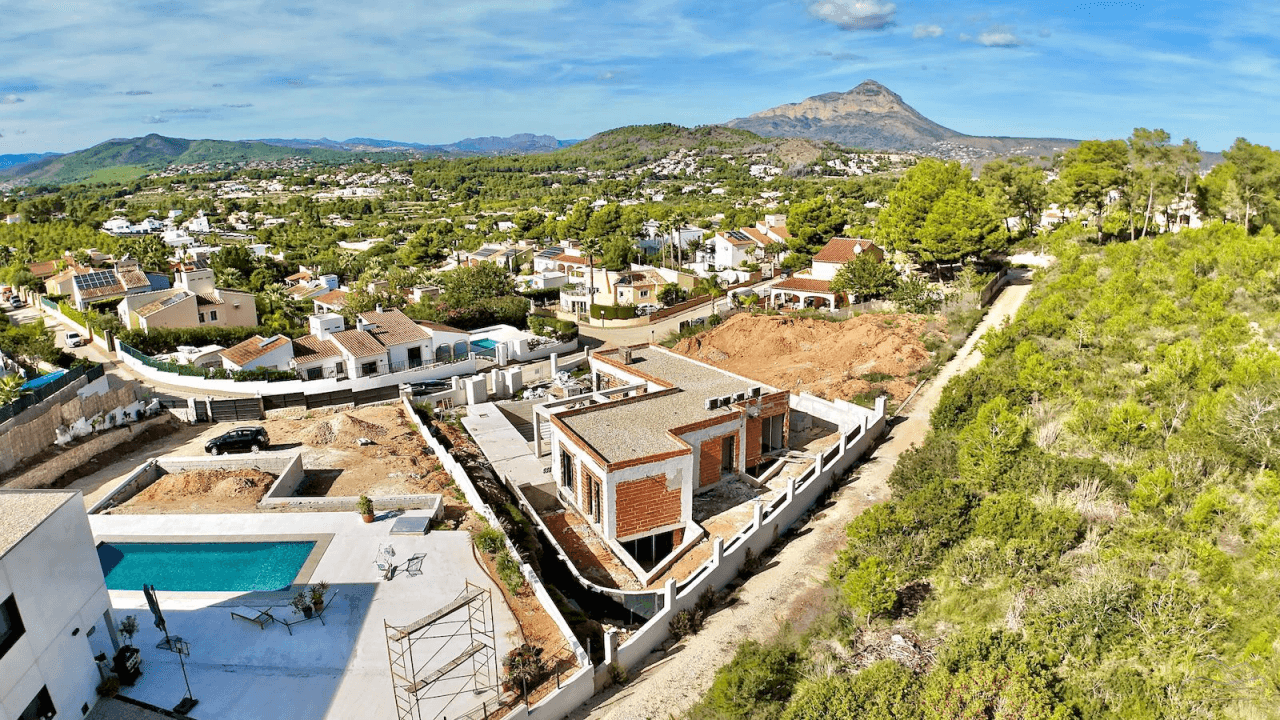 Villa moderne à vendre avec vues panoramiques à Javea