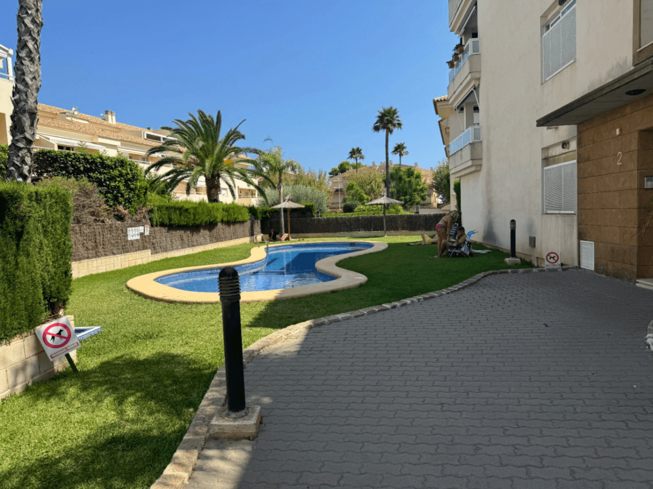 Exclusivo ático dúplex a solo 50 metros del mar en Jávea