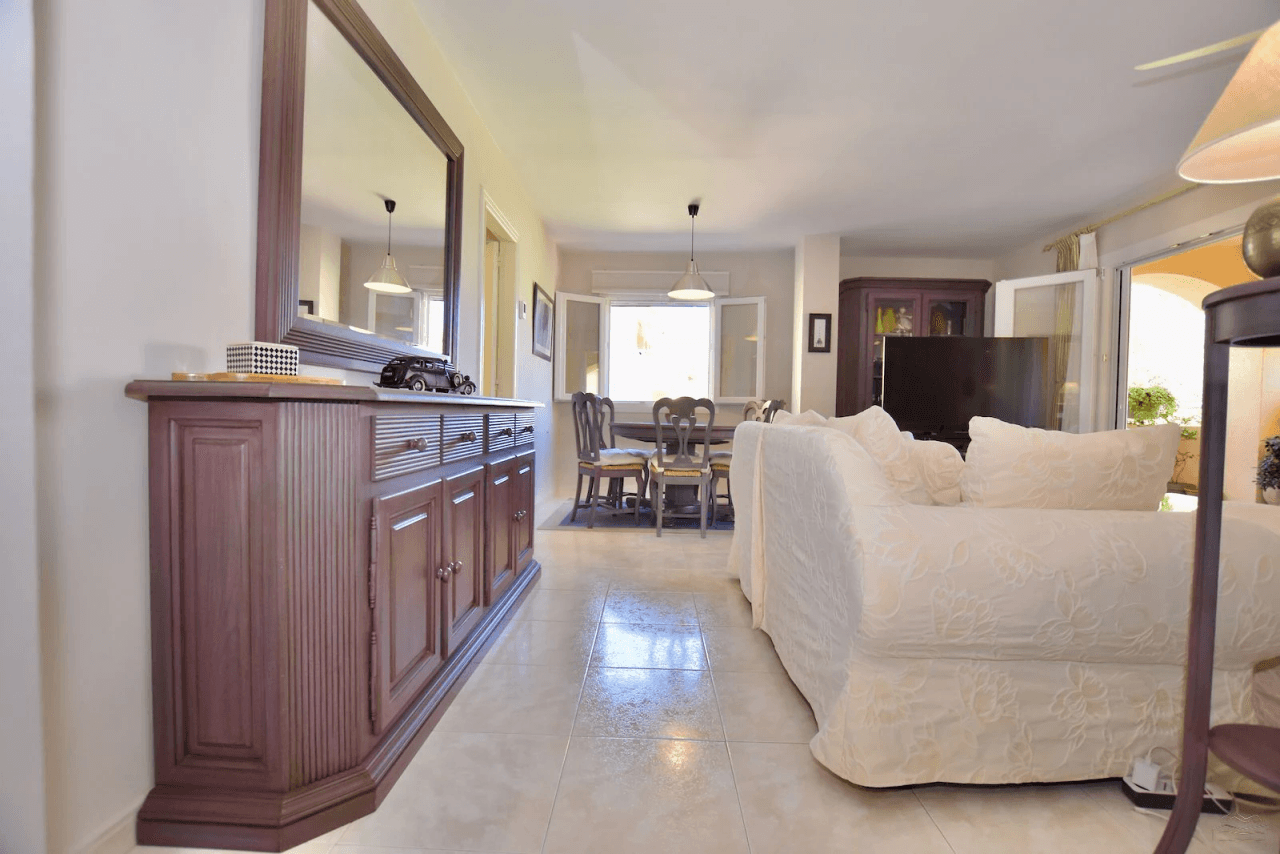 Encantador Apartamento  con Terraza Atico, a la Venta en el Primer Montañar de Javea