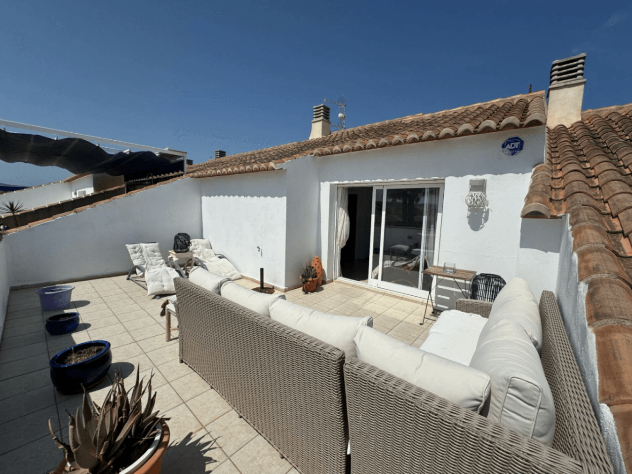 Exclusivo ático dúplex a solo 50 metros del mar en Jávea