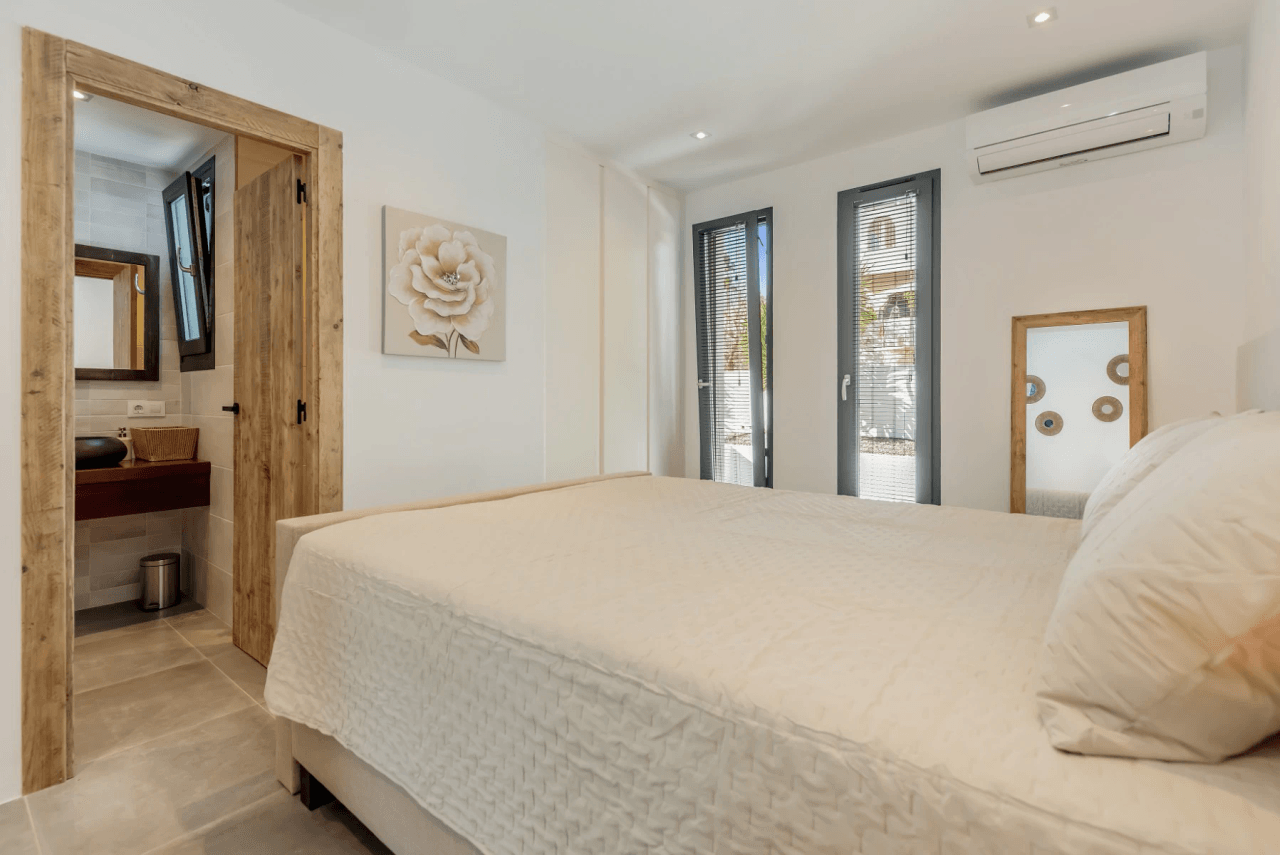 Villa for sale in Benissa