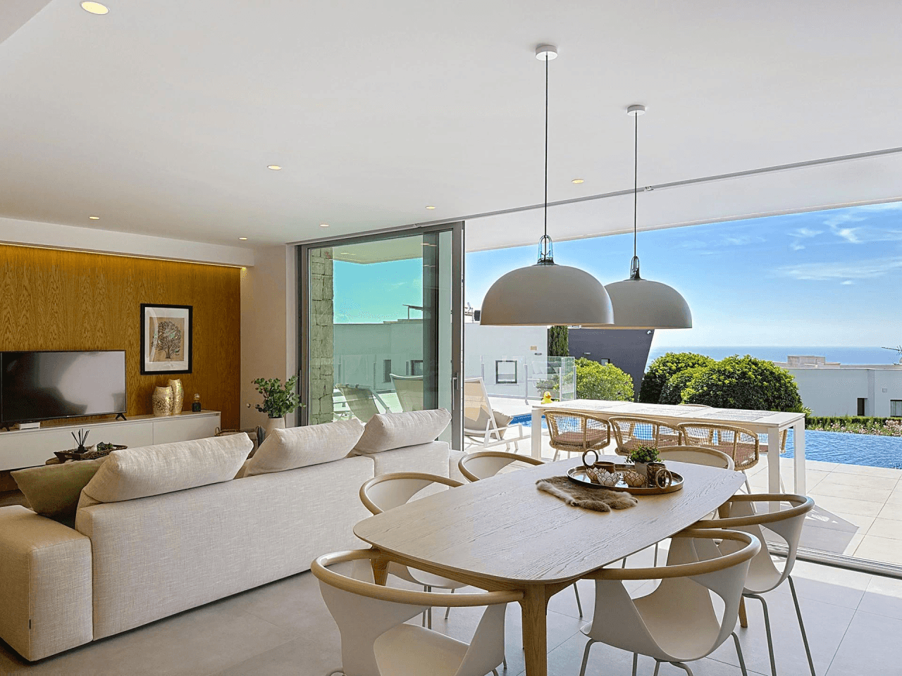 Cumbre del Sol Villa moderna con vistas al mar