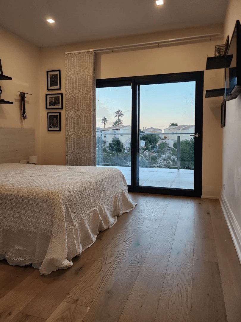 Cumbre del Sol Villa moderna con vistas al mar