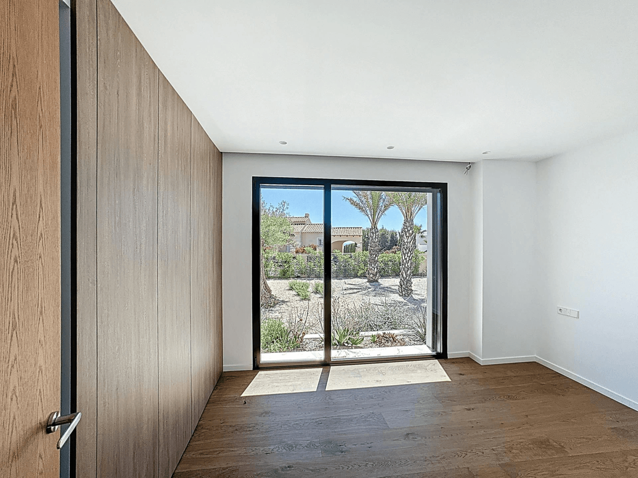 Cumbre del Sol villa moderna con vistas al mar a estrenar