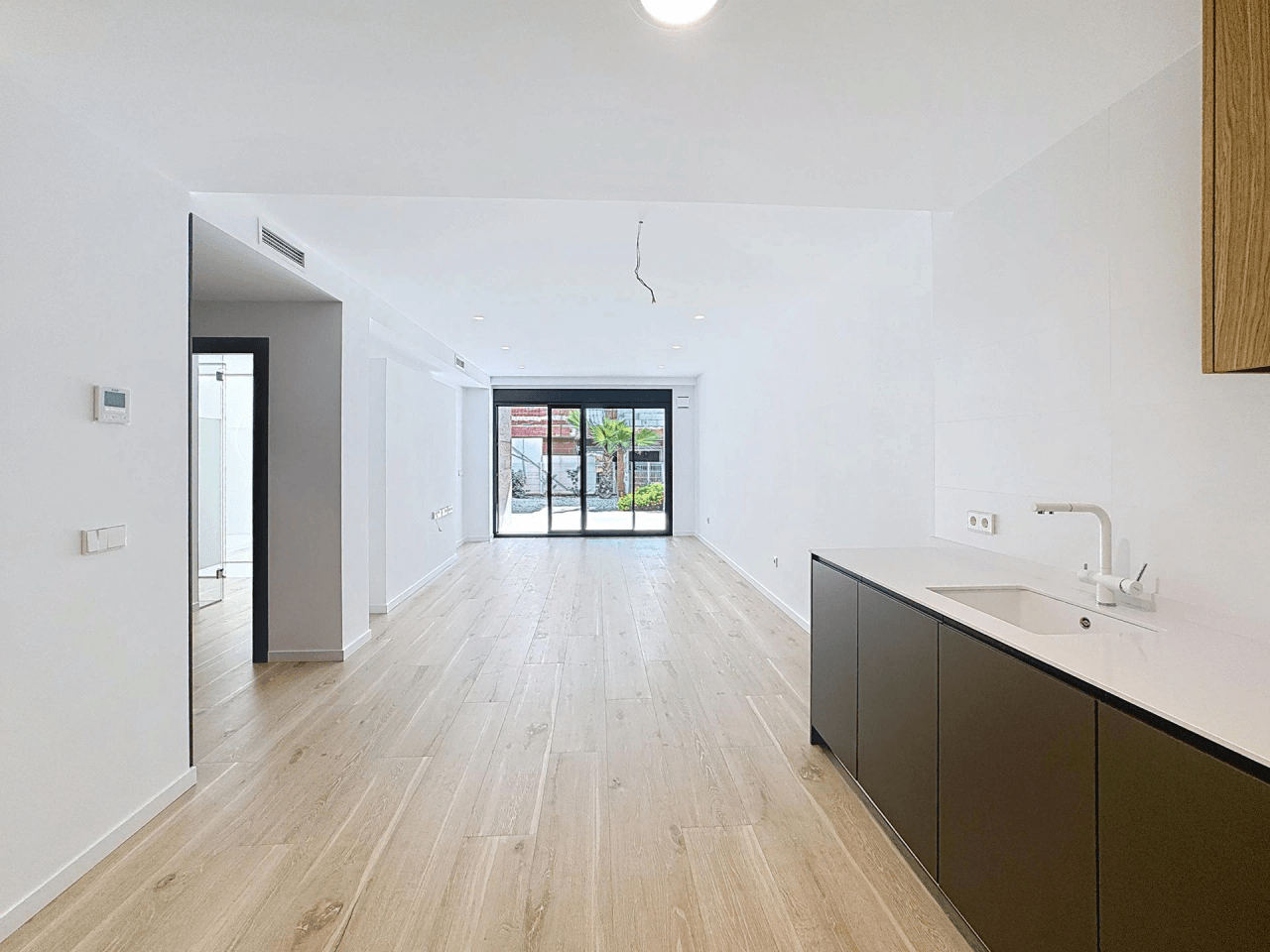 Cumbre del Sol apartment with a garden brand new in Montecala Gardens.