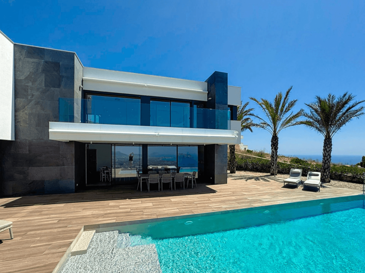Cumbre del Sol Villa de lujo con vistas panorámicas en residencial Jazmines