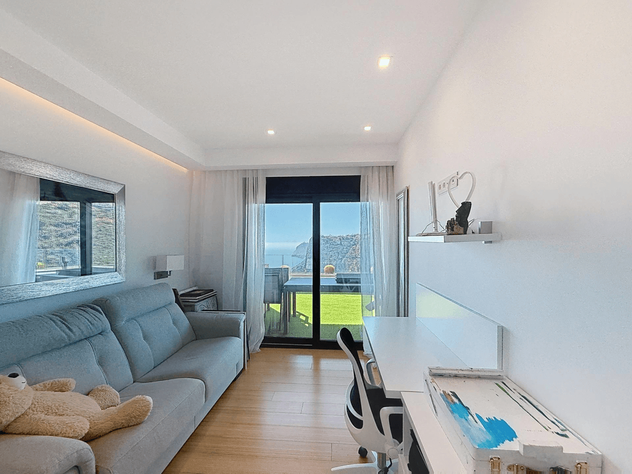 Cumbre del Sol apartamento moderno de lujo con espectaculares vistas panorámicas al mar y los acantilados