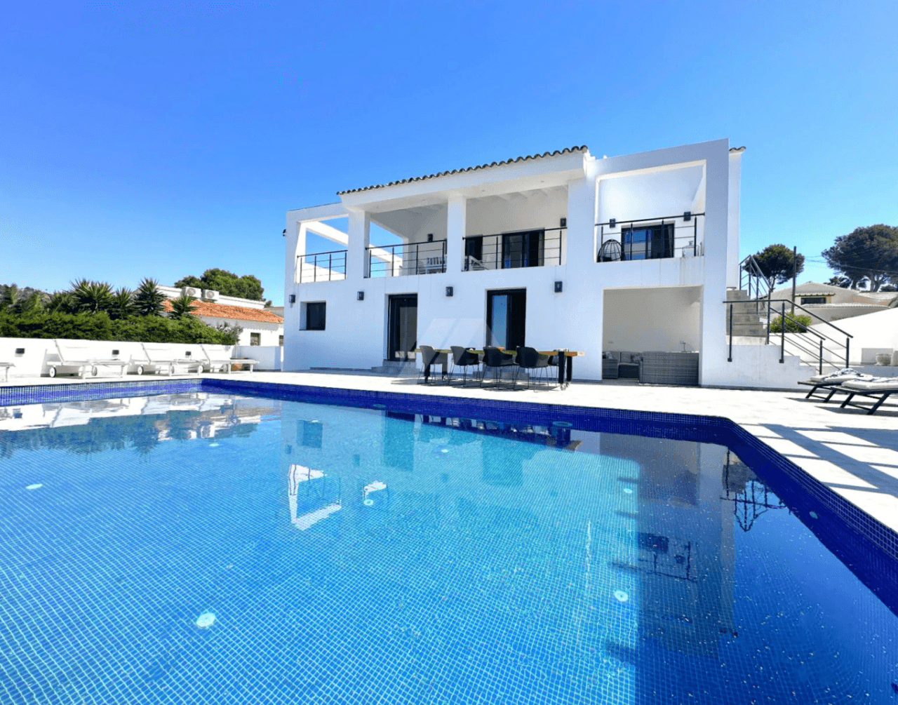 Amplia villa de lujo en venta en San Jaime, Benissa costa.